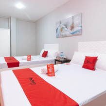RedDoorz near Christ the King Medical Center, Las Pinas — photo 5