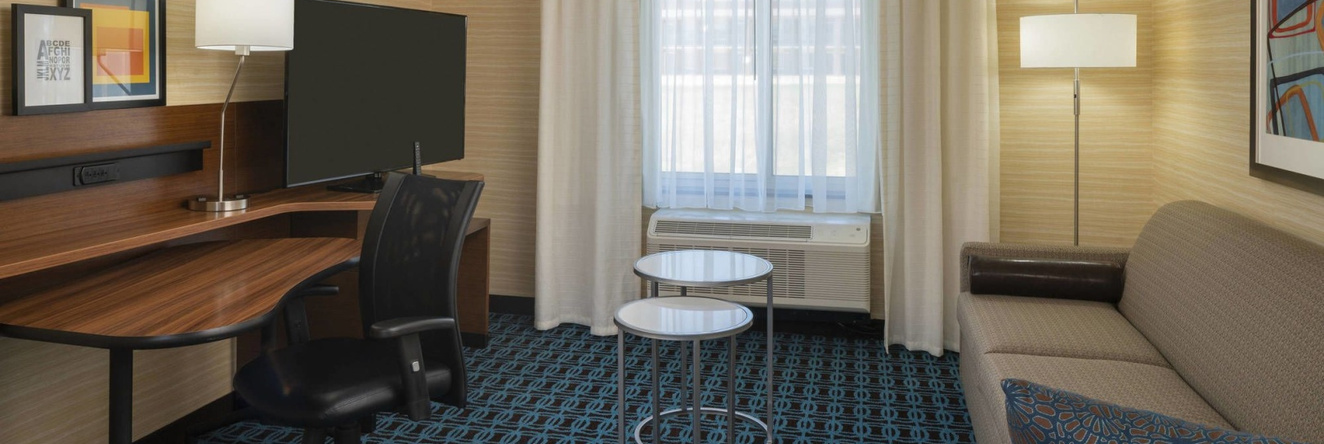 Fairfield Inn And Suites By Marriott Batesville, Бейтсвилл — фото 1
