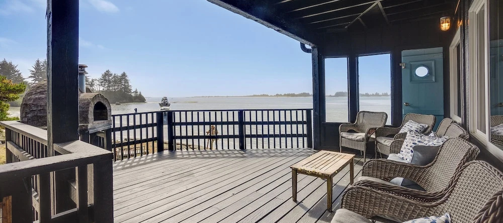 Waterfront Coos Bay Retreat W/ Kayaks!, Куз Бэй — фото 1