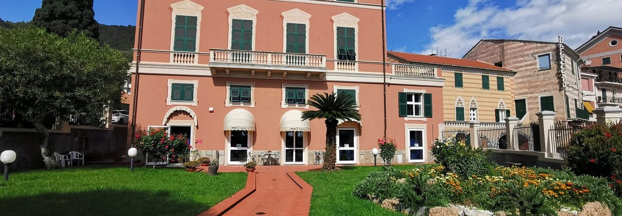 Albergo Madri Pie, Noli — photo 1