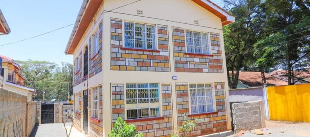 Milimani Suites Kisumu, Kisumu — photo 1