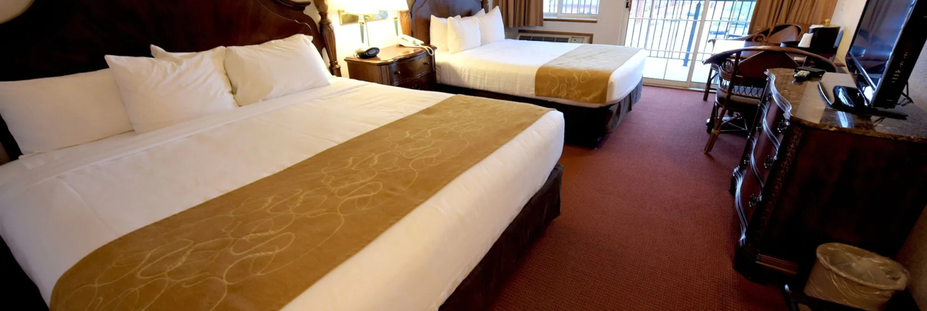 Crown Choice Inn & Suites Lakeview & Waterpark, 麦基诺城 — 照片 1