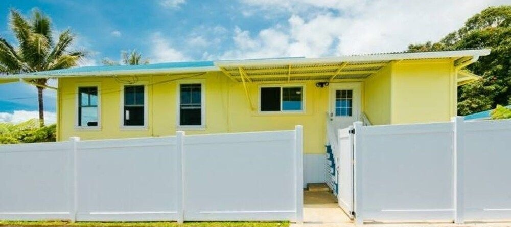 Makani Ea Home 2 Bedroom Home by RedAwning, Honomu — photo 1