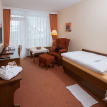 Hotel Sonnenhügel, 巴特贝文森 — 照片 4