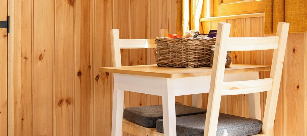 Head For The Hills Glamping - Skylark Shepherd's Hut, Лланфинидд — фото 1