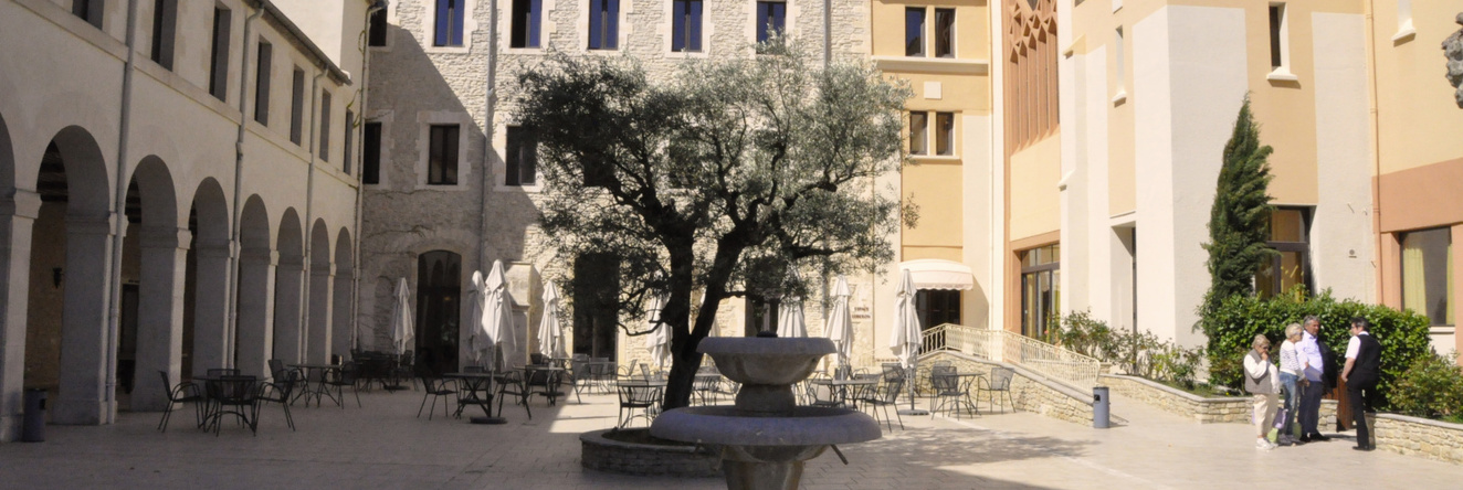 Hotellerie Notre Dame de Lumieres, Goult — photo 1