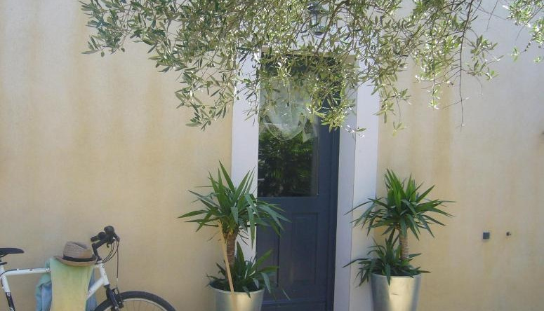 Apartment Uzès Pont du Gard, 阿尔吉列 — 照片 1