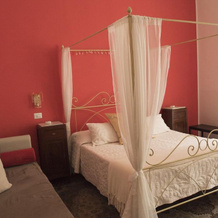Bed And Breakfast Domus Garibaldi, 萨莱诺 — 照片 5