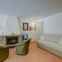 Villa Il Castagno Few Min From Beach, Кастельвеккана — фото 2