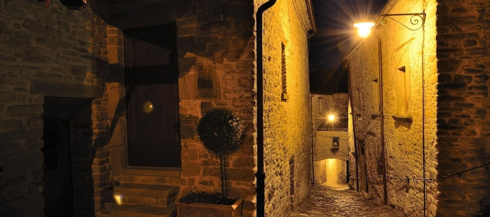 Agriturismo Castello Della Pieve, Меркателло-Суль-Метауро — фото 1