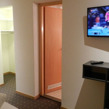 Hotel GARNI Mittenwald, 弗卢姆斯 — 照片 4