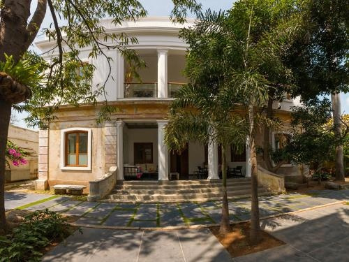La Villa Hotel, Пудучерри — фото 1