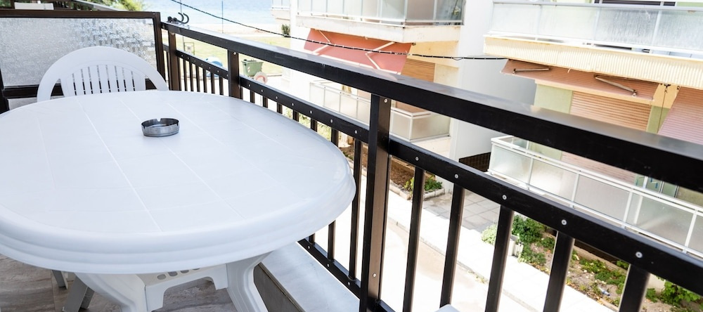 Zennova Aelia Apartments 7, 佩特拉洛纳 — 照片 1