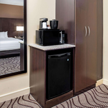 La Quinta Inn & Suites By Wyndham Oshawa, Ошава — фото 4