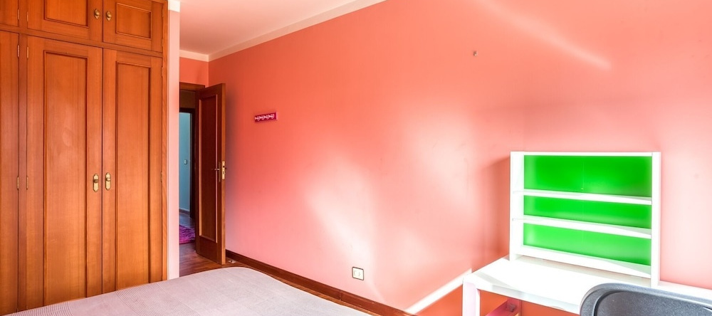 Cheerful Holiday Home In Santa Cruz Near Sea Beach, Дорнеда — фото 1