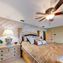514 Harbor Drive Townhouse #8 3 Bedrooms 2 Bathrooms Townhouse, Spicewood — photo 4