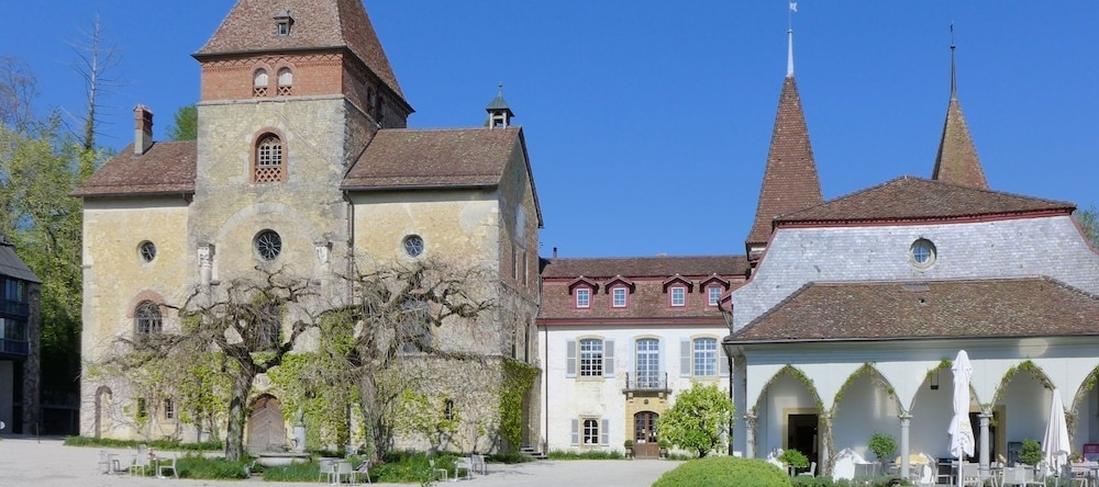 Schloss Münchenwiler, Мюнхенвилер — фото 1