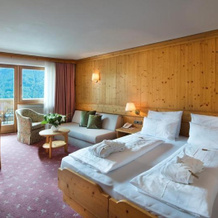 Hotel Valentinerhof, 卡斯特尔罗托 — 照片 3
