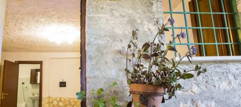 La Terrazza Del Castello, 圣阿纳托利亚迪纳尔科 — 照片 1