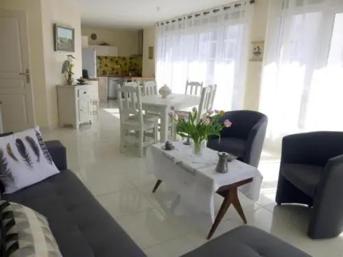 Appartement Royan, 3 pièces, 5 personnes - FR-1-305-731, 鲁瓦扬 — 照片 1