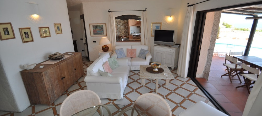 Villa Paradiso, Пантоджа — фото 1