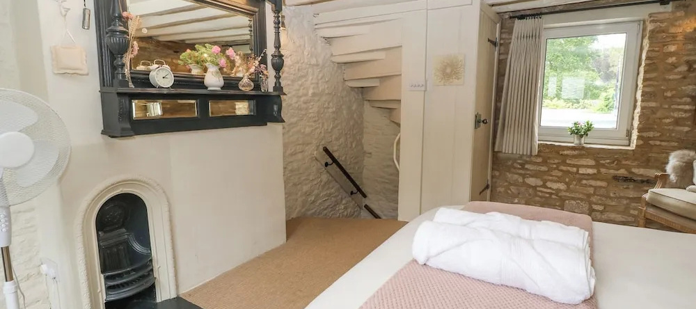 The Snug No 35 West End, 斯特劳德 — 照片 1