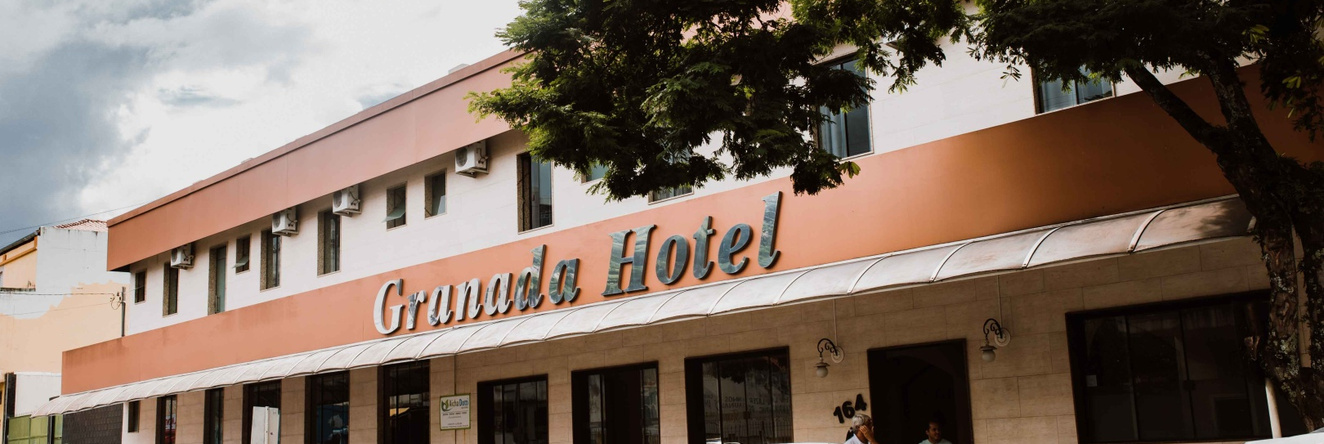 Alzira Granada Hotel, 圣洛伦索 — 照片 1