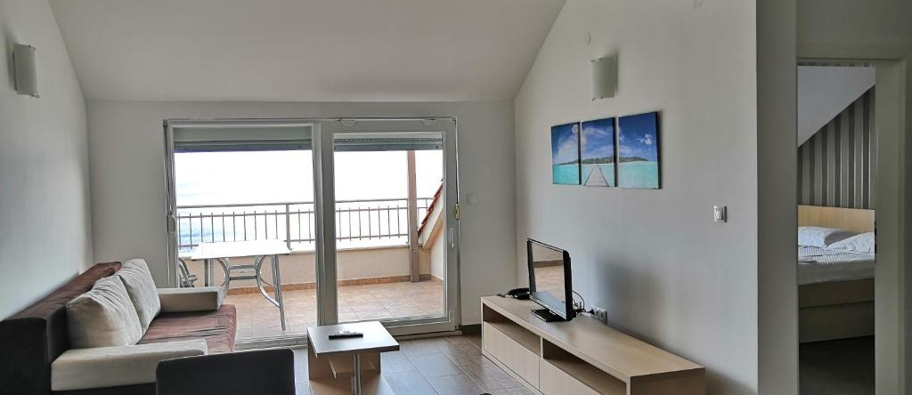 Apartments Nostro, Omis — photo 1