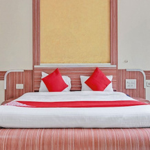 Oyo 60852 Hotel Residency Park, Dhule — photo 3