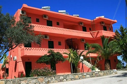 Aliki Beach Hotel, Галатас — фото 1