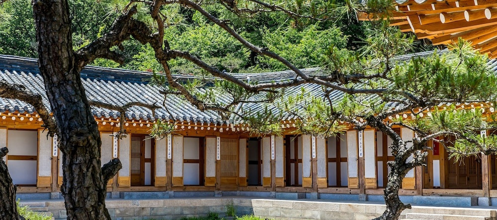 Chosun Royal Residence, Йончхон — фото 1
