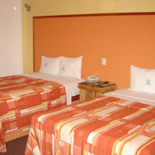Oyo Hotel Casa Blanca, Мартинес-де-ла-Торре — фото 3
