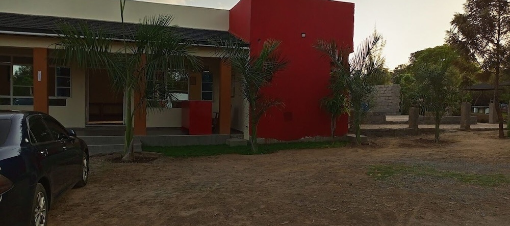 Lacienda Kitui Resort, 基图伊 — 照片 1