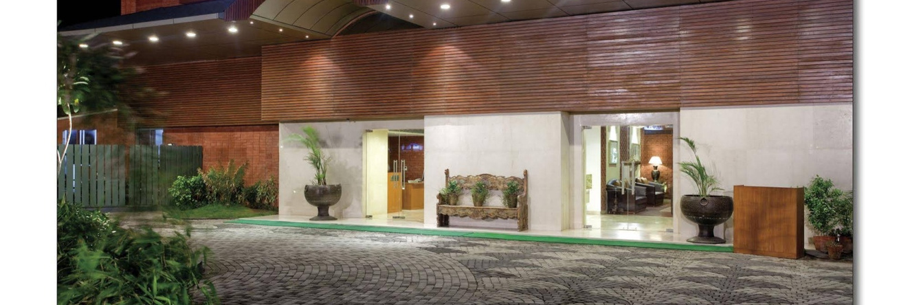 Bloomsuites Ahmedabad, Ахмедабад — фото 1