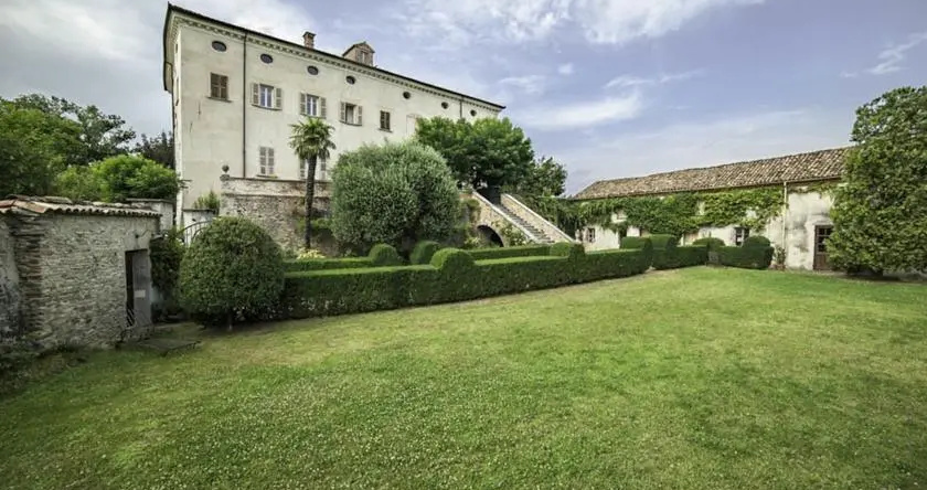 Bed& breakfast Castello di Coazzolo, 科阿佐洛 — 照片 1
