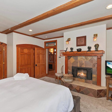 Matterhorn Peak Lodge – Upscale Mountain Escape, 北岸 — 照片 2