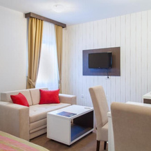 Hotel Ema, Крагуевац — фото 2