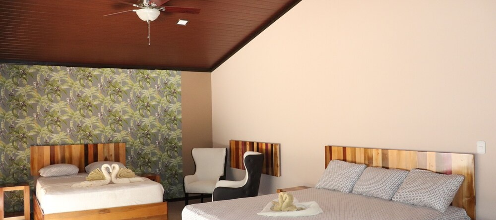 La Preciosa Wild Beach Eco Resort, 希门尼斯港 — 照片 1
