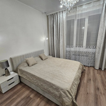 Na Ozere Yakty-Kul Bannoye Flat, 泽廖纳亚波利亚纳 — 照片 5