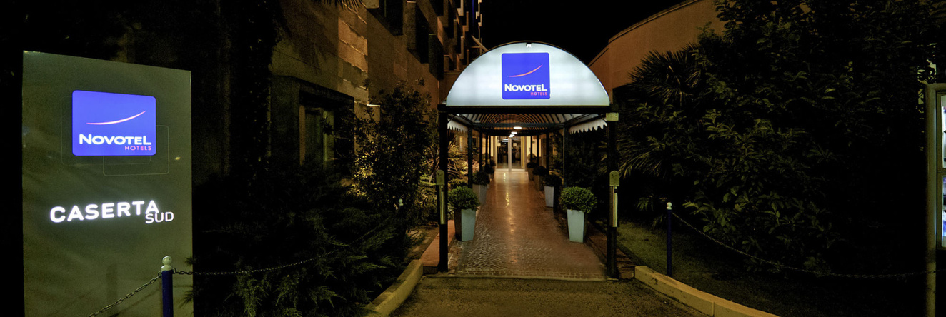 Novotel Caserta Sud, 卡波德里塞 — 照片 1