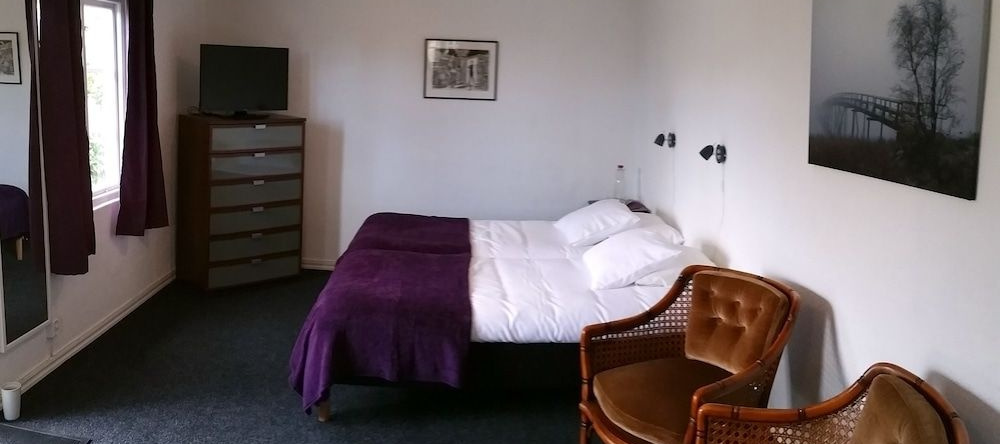 Som Hemma Gardscafe Bed & Breakfast, Морблянга — фото 1