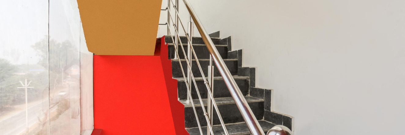 OYO 67790 Hotel Aarush, 布兰沙尔 — 照片 1
