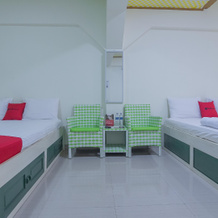 RedDoorz Resort Syariah @ Batu Apung Purwakarta, 瓦纳亚斯 — 照片 2