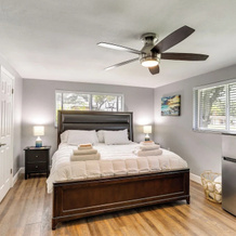 Bright Pinellas Park Getaway w/ Private Pool!, Pinellas Park — photo 3