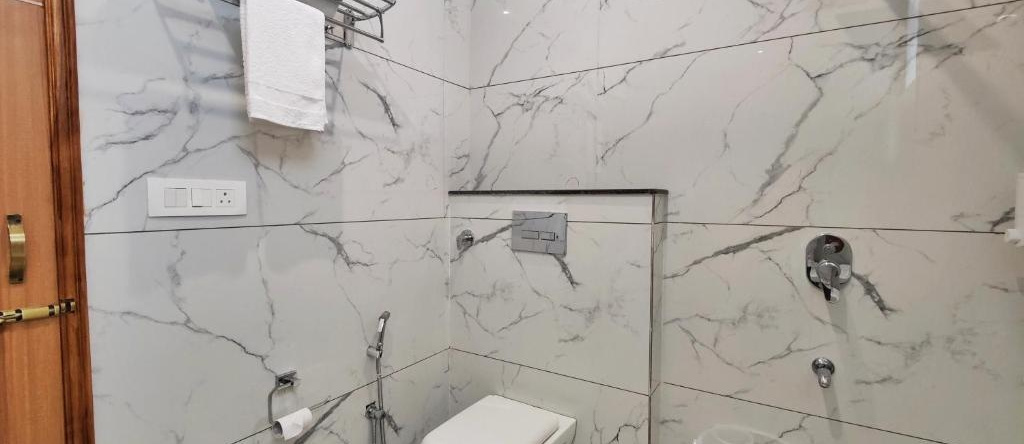 Hotel Park Hills, 昌迪加尔 — 照片 1