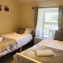 Stunning new 4 bed Cottage Heart of Pembrokeshire, 辛普森克罗斯 — 照片 4