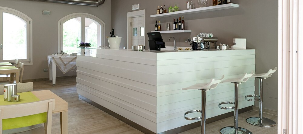 Bianco Hotel, 普里马卢纳 — 照片 1