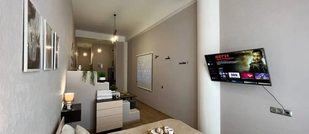 Schastlivyye Metry s Kinoproyektorom u Termy Vidnoye Apartments, Vidnoye — photo 1