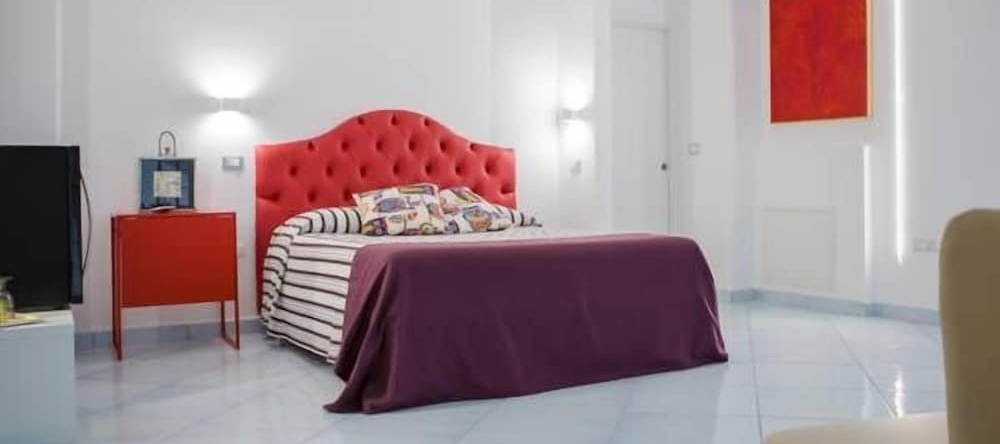 Ispani Inn Resort, Испани — фото 1