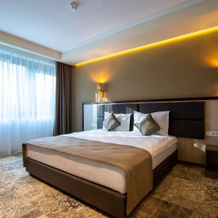 Hotel IZVOARE Caciulata, 克丘拉塔 — 照片 5